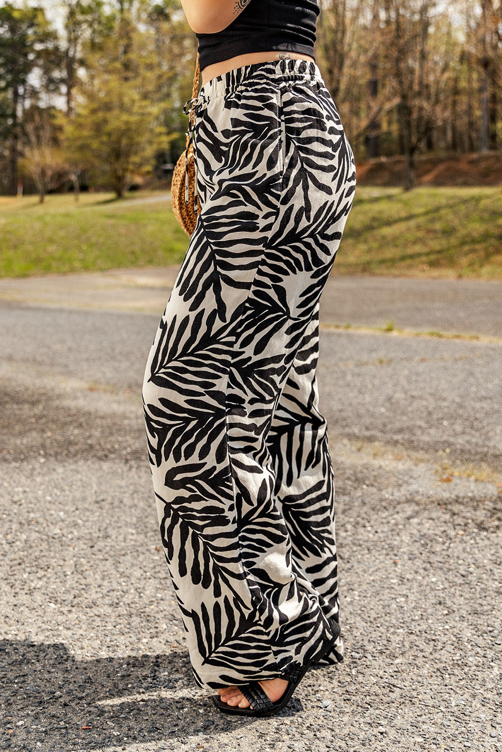 Printed Drawstring Waist Pants with Pockets - p9nstyle
